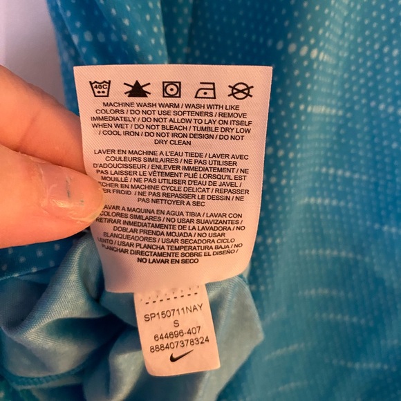 Nike Running Dri-Fit Blue Dot Activewear Shirt, Women’s Size Small - Picture 12 of 13